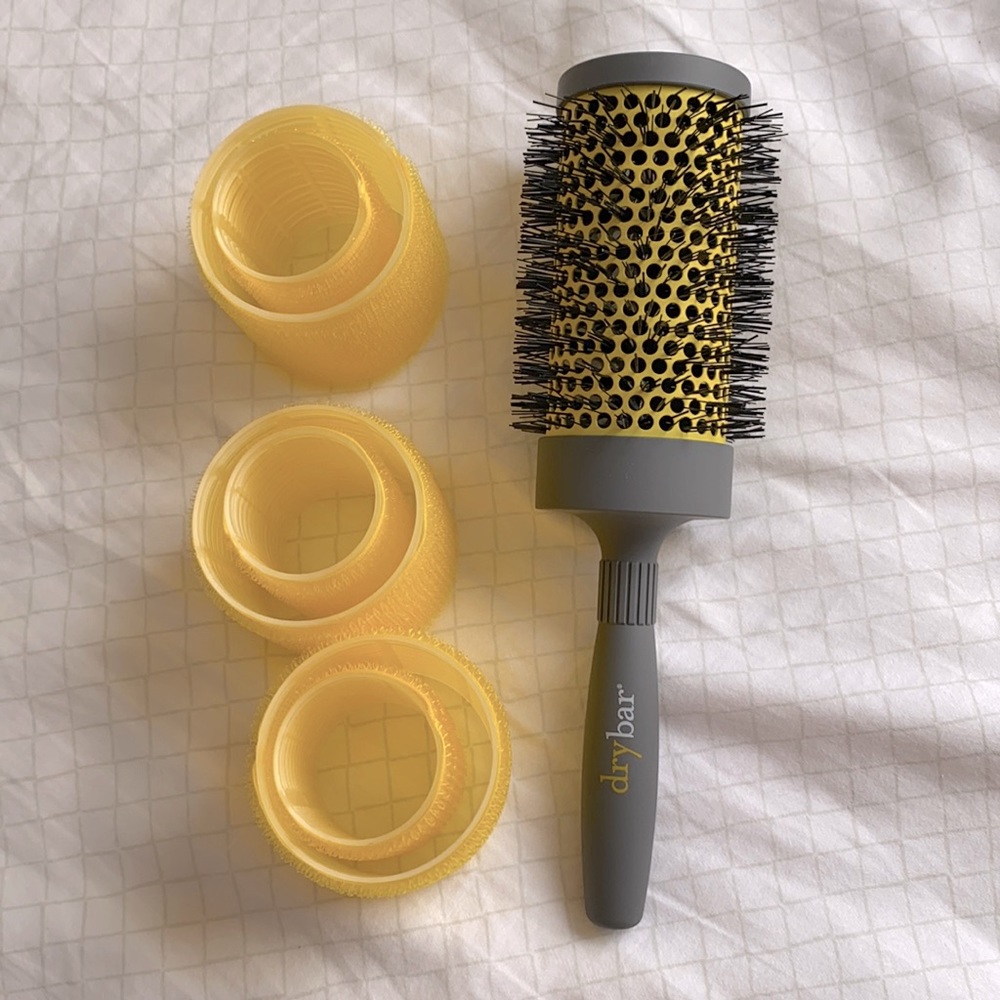 Drybar rollers and brush